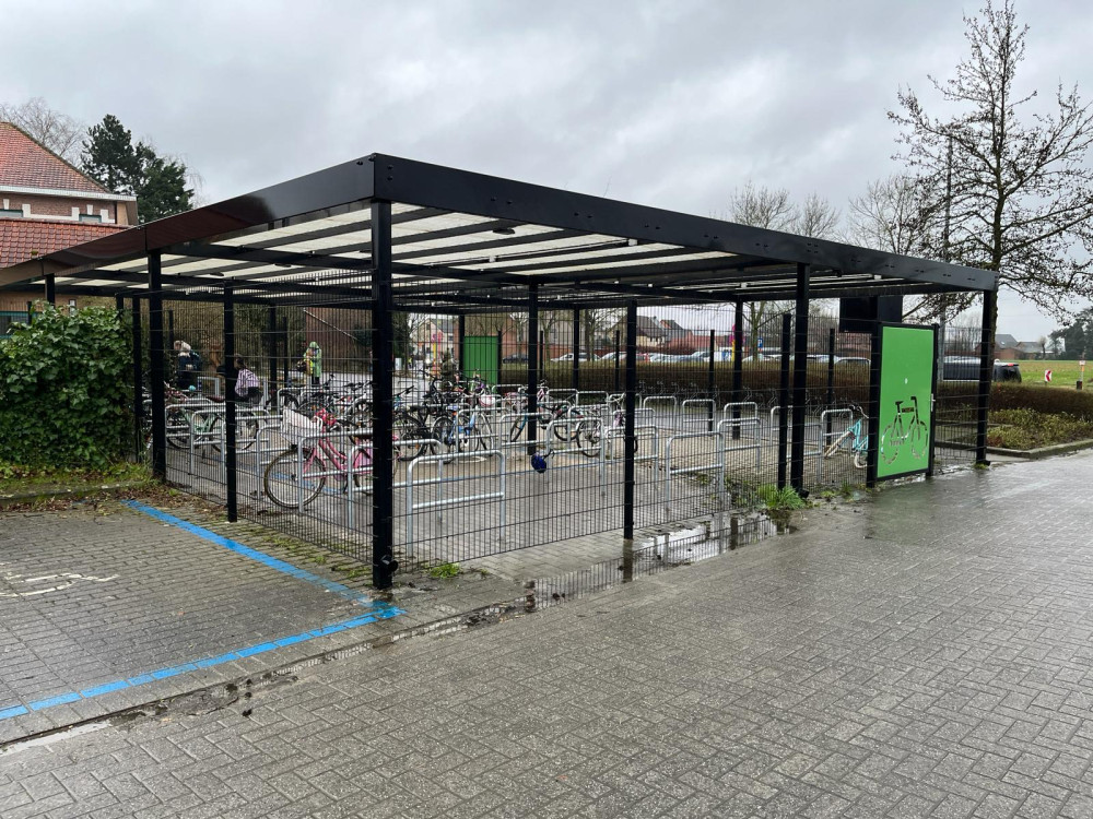 Nieuwe fietsstallingen in Zemst op strategische plaatsen